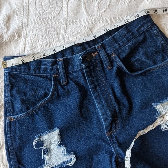 Vintage Rustler High Rise Distressed Cut-off Denim Shorts 27 - Picture 6 of 10